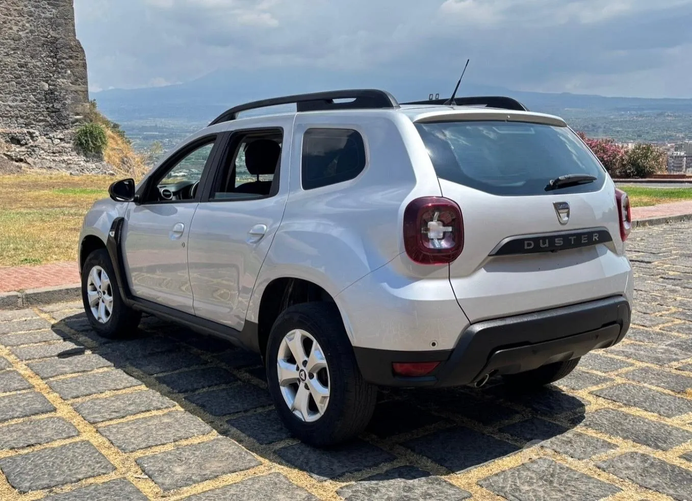 Dacia Duster 2018 photo 4