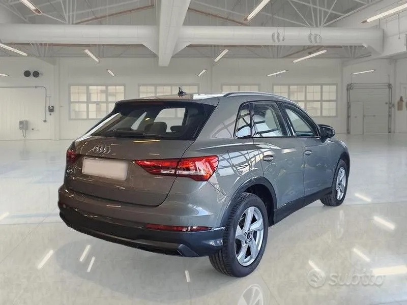 Audi Q3 2022 photo 4