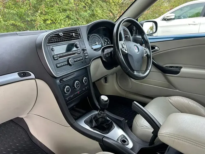 Saab 9-3 2008 photo 5