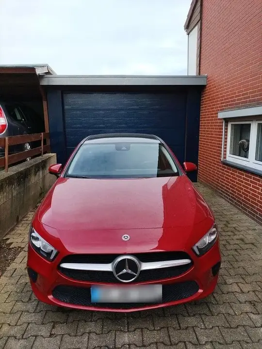 Mercedes-Benz A 250 E