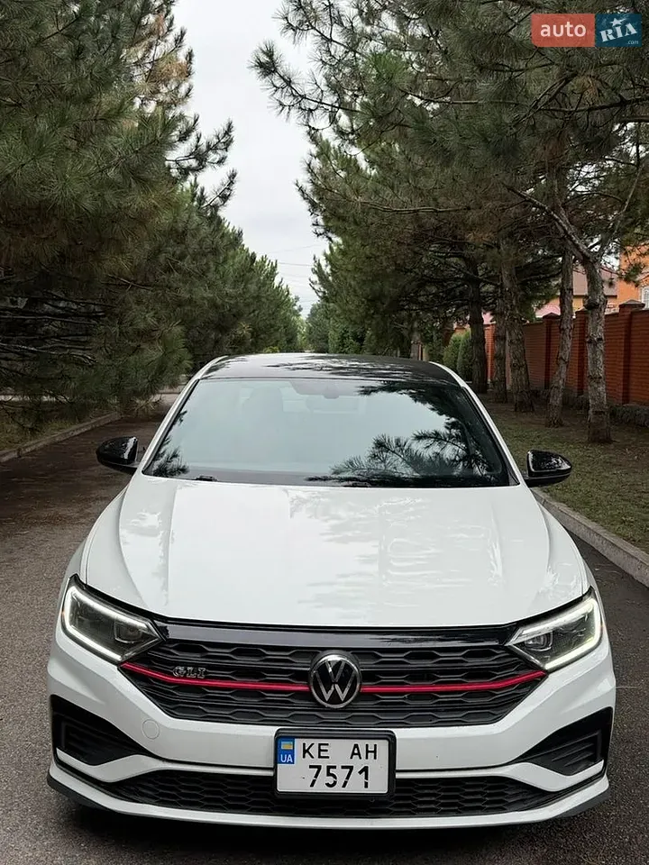 Volkswagen Jetta 2019 photo 4