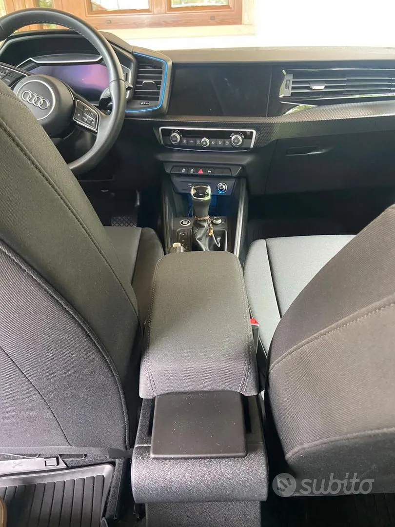 Audi A1 2025 photo 4