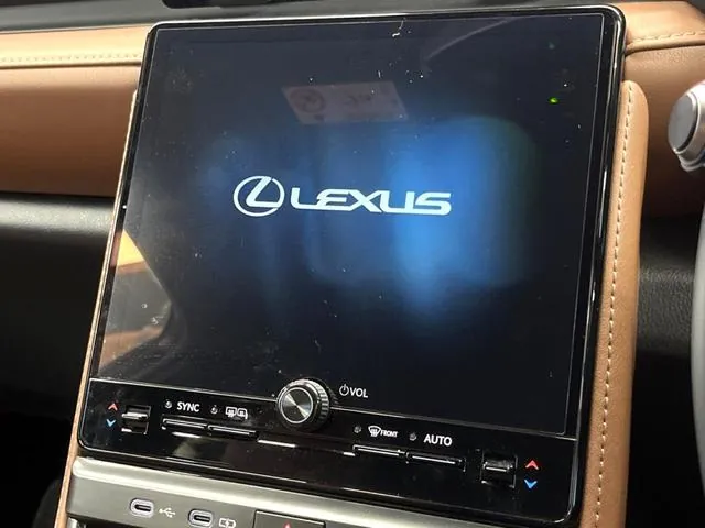 Lexus Rx 2024 photo 3
