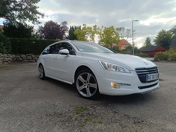 Peugeot 508 2013 photo 2
