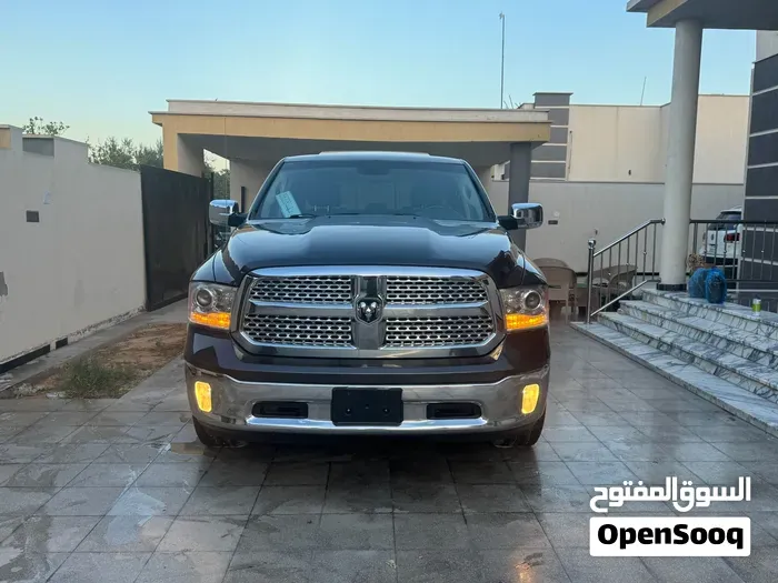 Dodge Ram Laramie