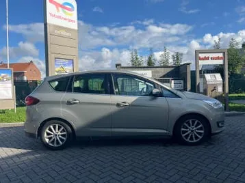 Ford C-Max 2017 photo 2