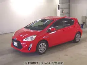Toyota Aqua 2016 photo 2
