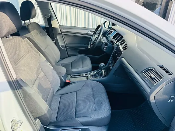 Volkswagen Golf I 2020 photo 5
