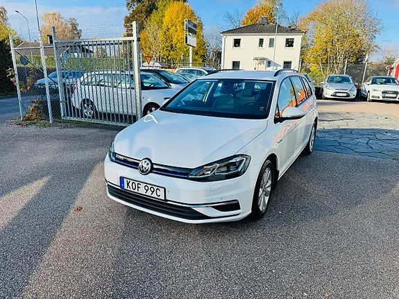 Volkswagen Golf I 2020 photo 2