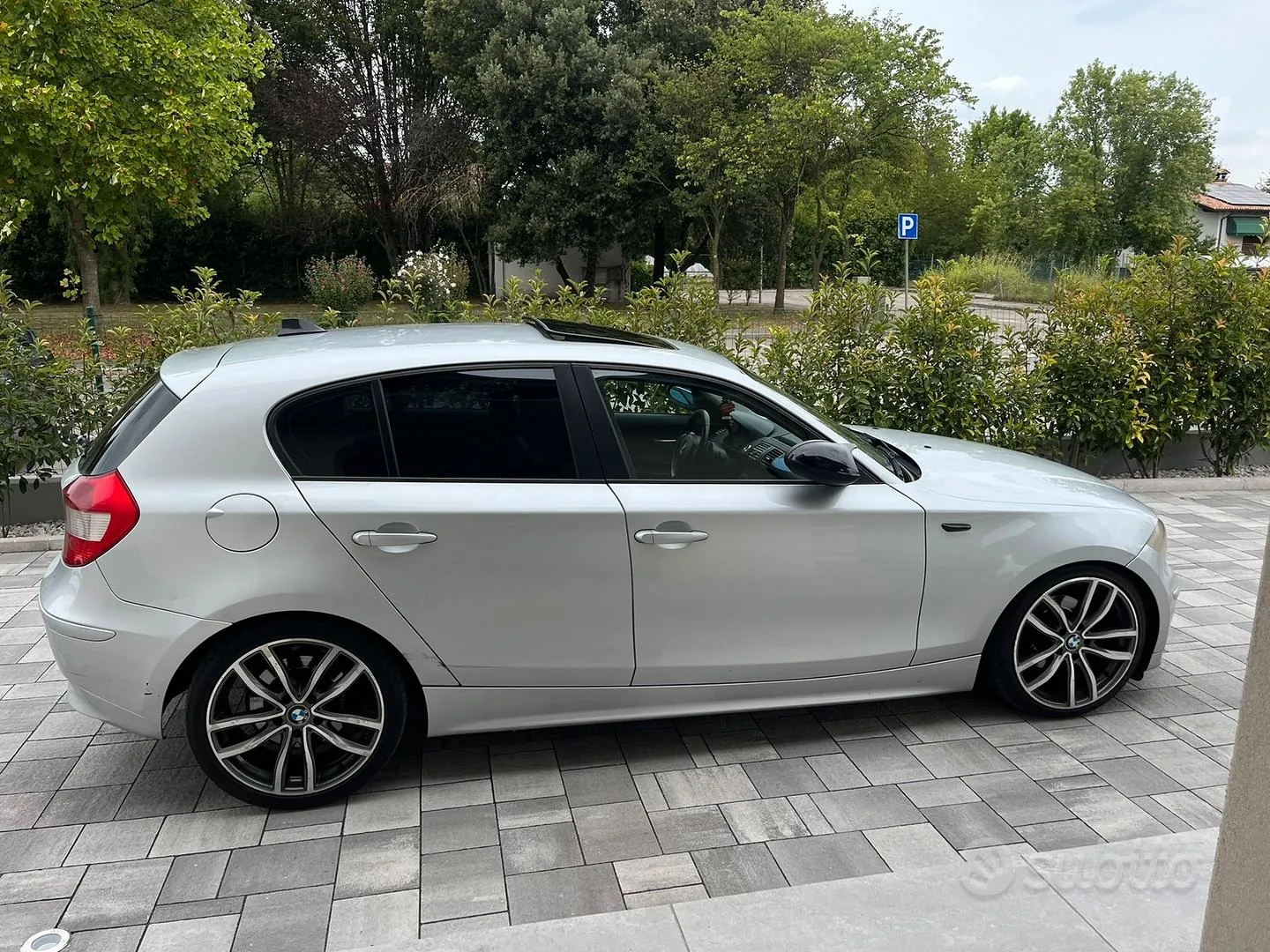 BMW 120D 2007 photo 4