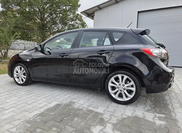 Mazda 3 2011 photo 4