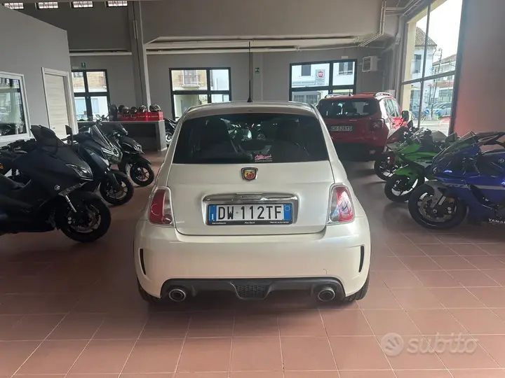 Abarth 500 2009 photo 4