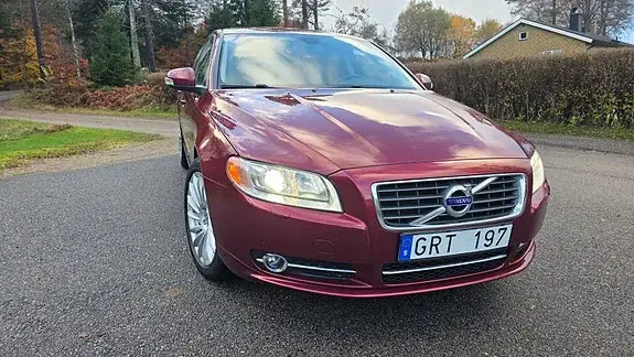 Volvo S80