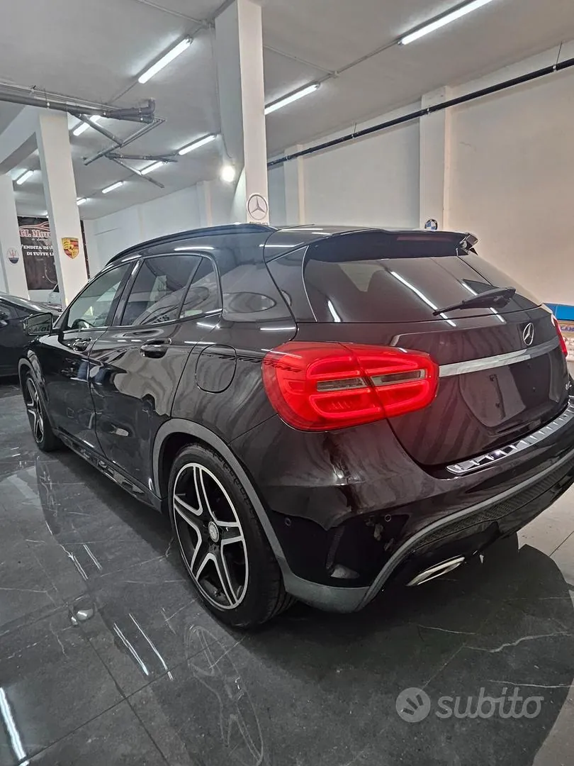 Mercedes-Benz Gla 2015 photo 5