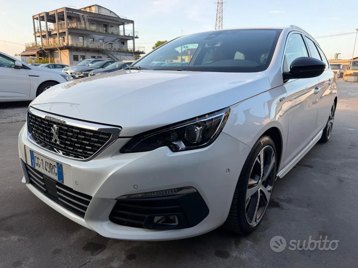 Peugeot 308