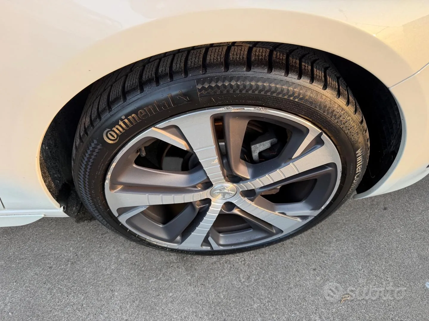 Peugeot 308 2021 photo 3
