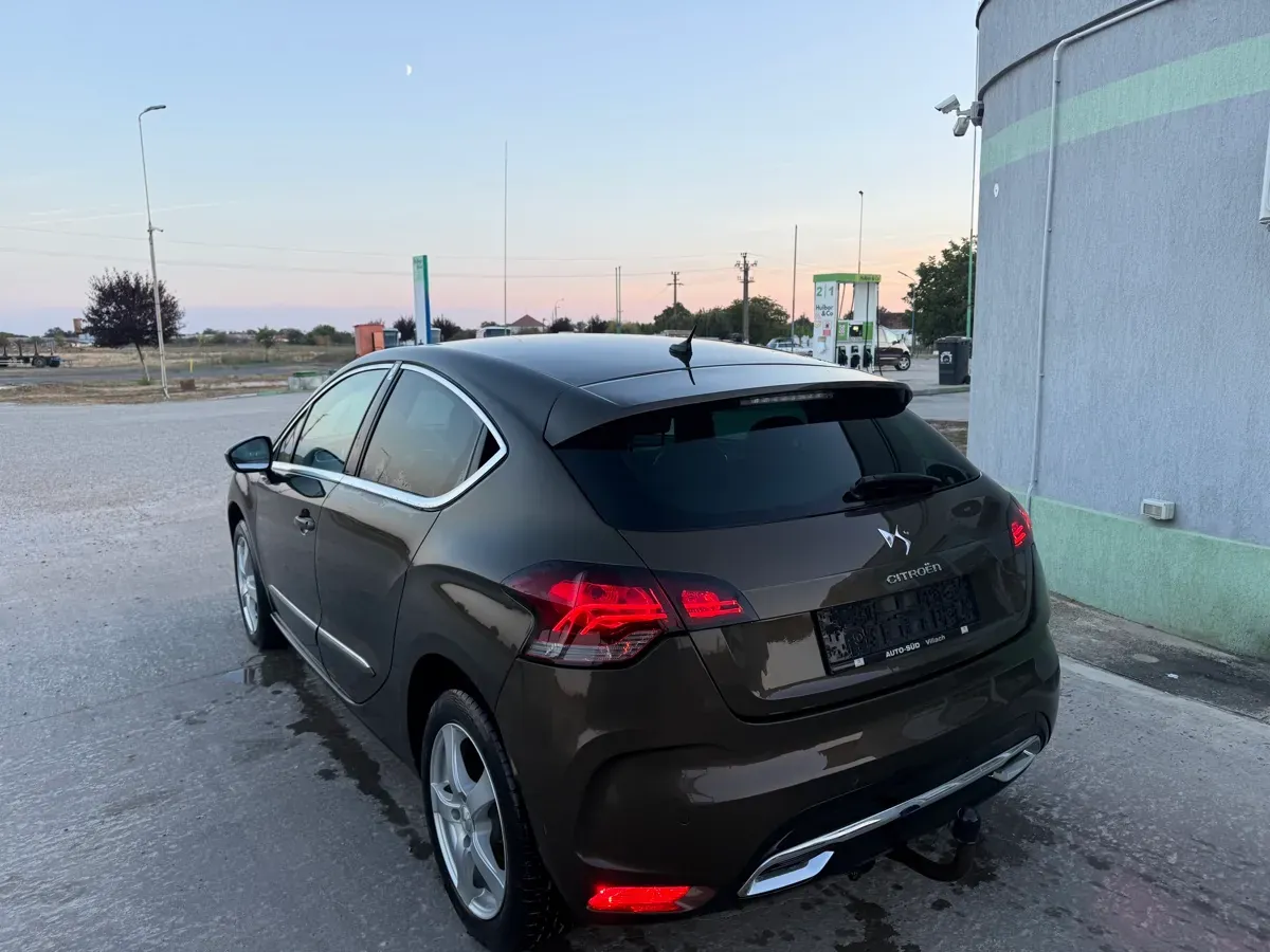 Citroen Ds4 2012 photo 3
