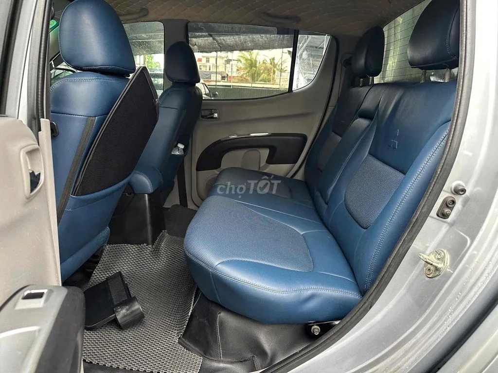 Mitsubishi Triton 2013 photo 2