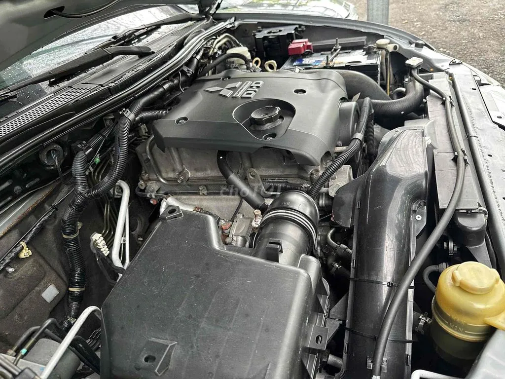 Mitsubishi Triton 2013 photo 4
