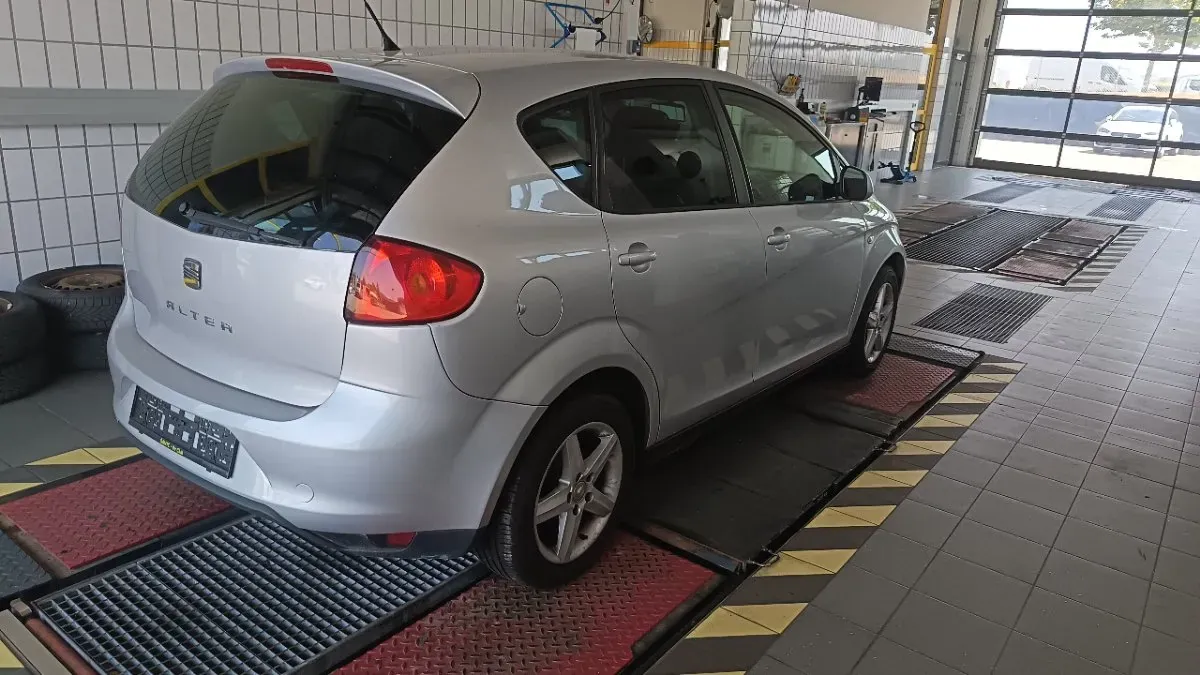 Seat Altea 2013 photo 2