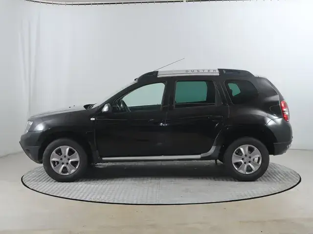 Dacia Duster 2014 photo 2