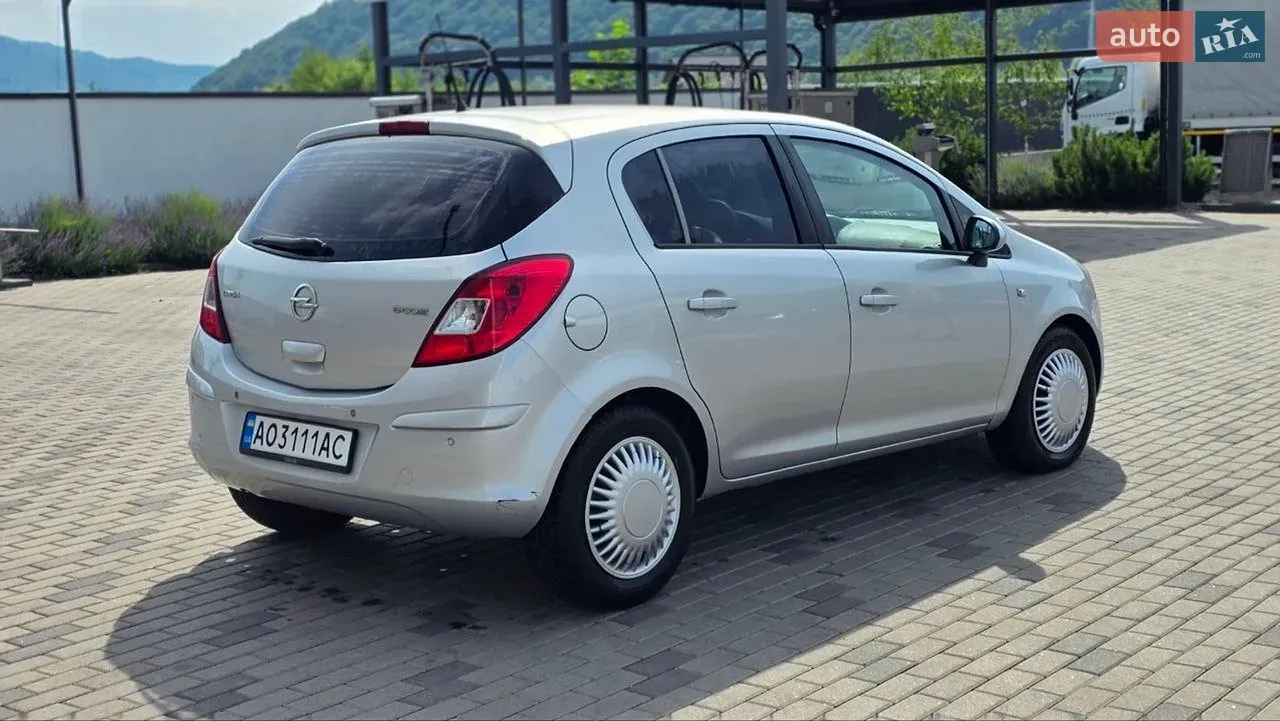 Opel Corsa 2013 photo 5