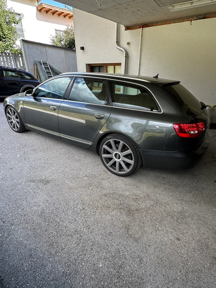 Audi A6 Avant