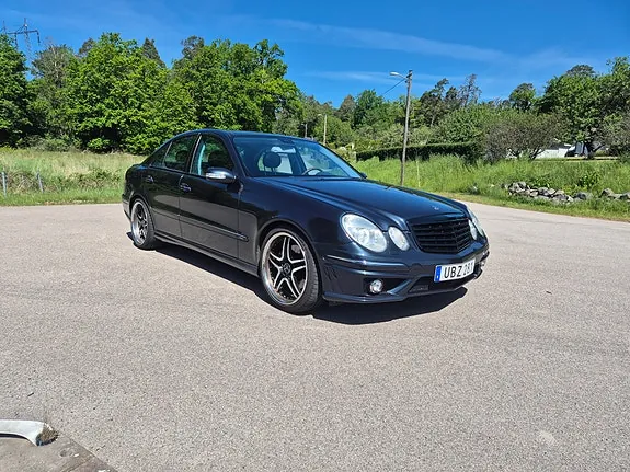 Mercedes-Benz E500 2003 photo 3