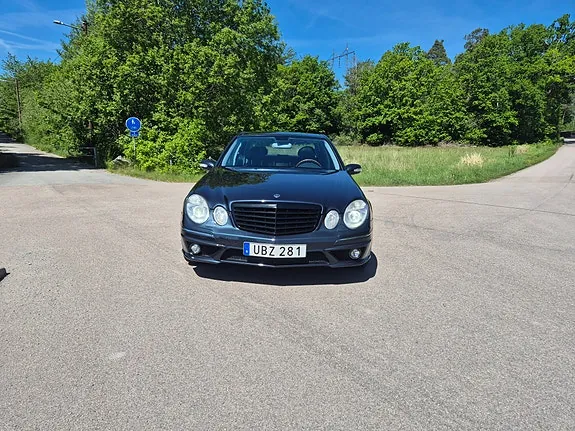 Mercedes-Benz E500 2003 photo 4