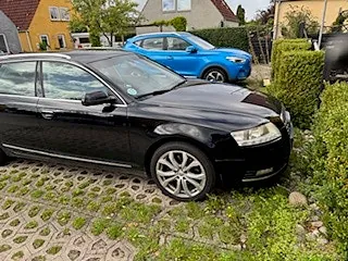 Audi A6 2010 photo 2