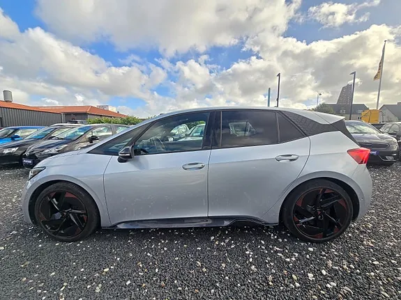 Cupra Born 2022 photo 2