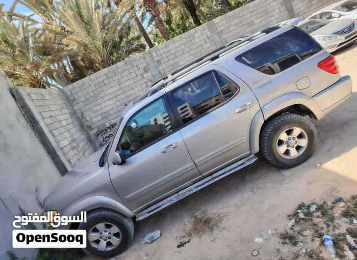 Toyota Sequoia