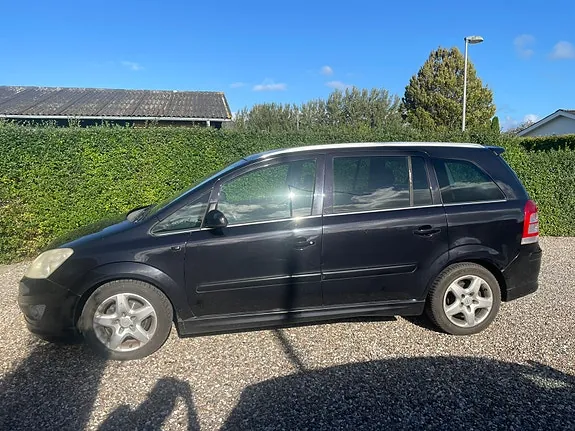 Opel Zafira 2008 photo 3