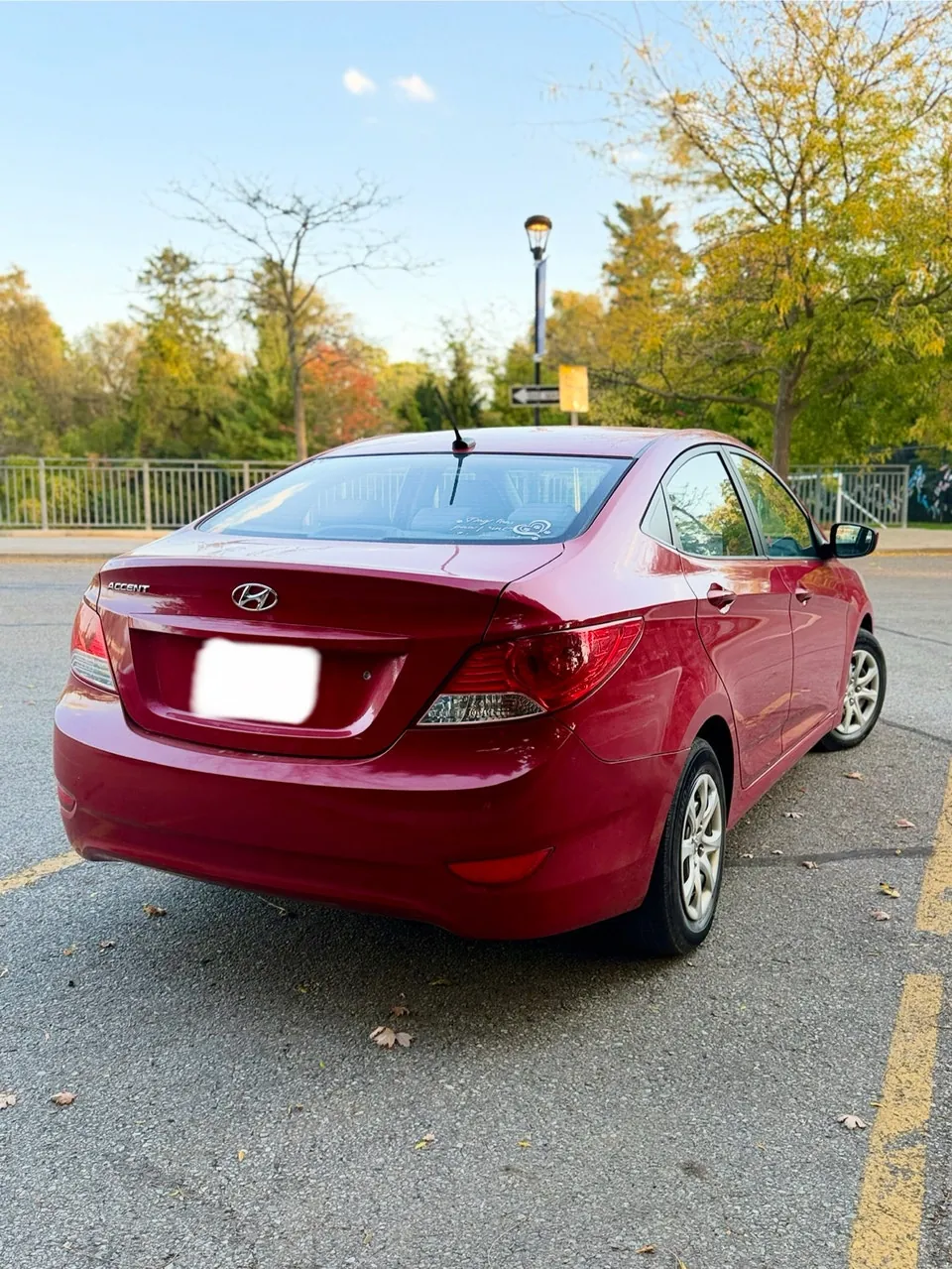 Hyundai Accent 2012 photo 4