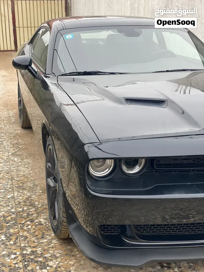 Dodge Challenger 2023 photo 2