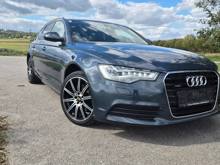 Audi A6 Avant 2012 photo 2