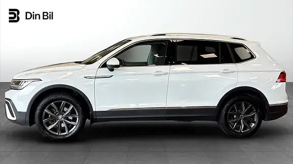 Volkswagen Tiguan Allspace 2023 photo 2