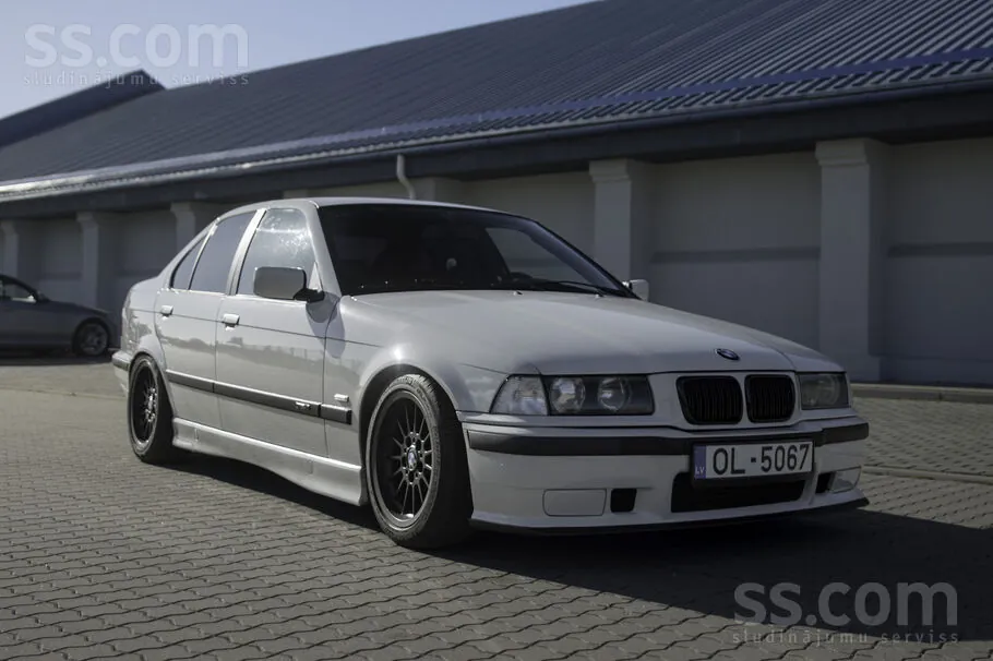 BMW 318 1995 photo 4