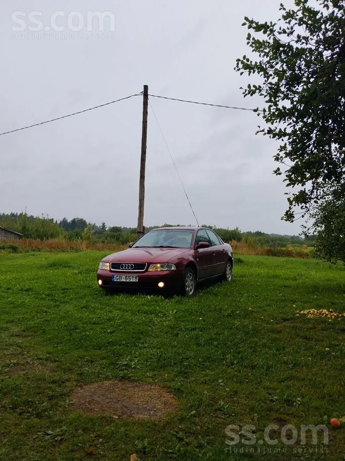 Audi A4 1999 photo 5