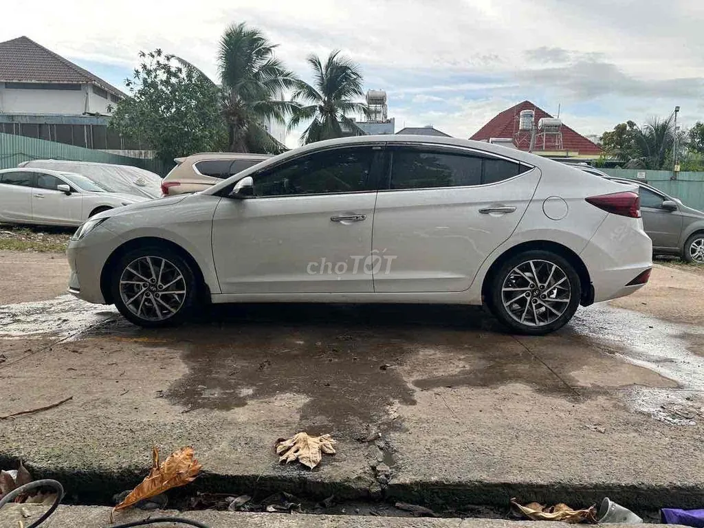 Hyundai Elantra 2021 photo 5