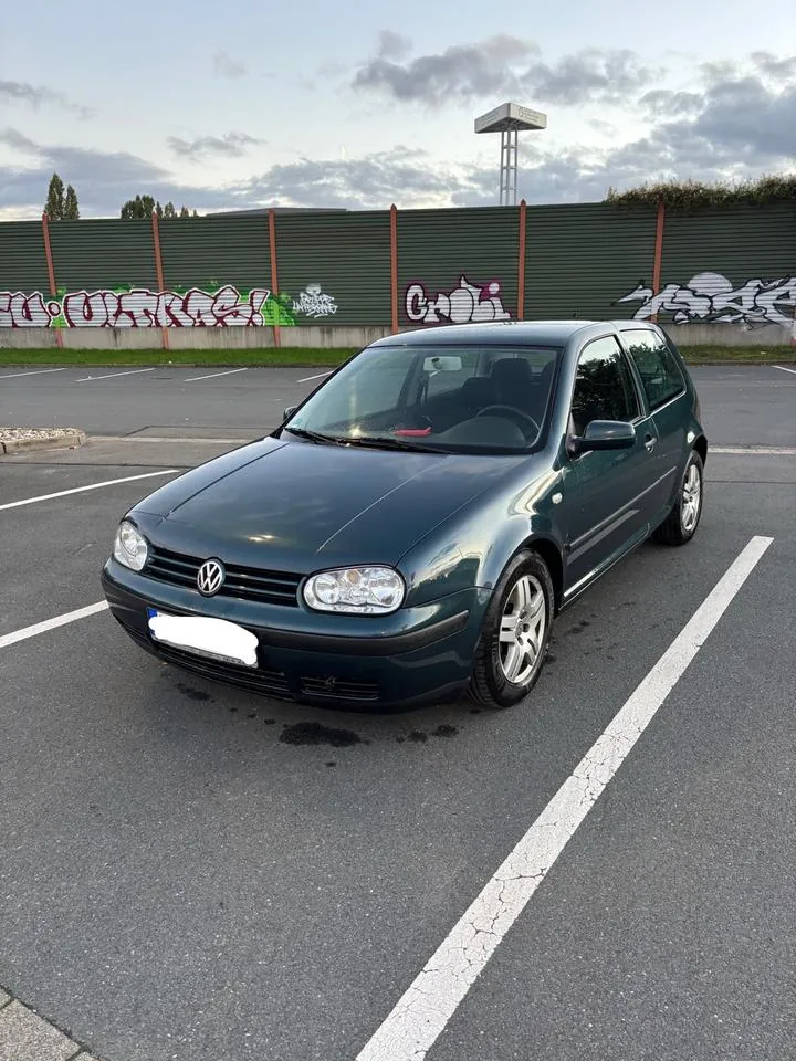 Volkswagen Golf 4