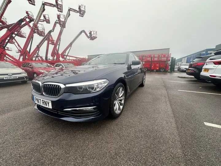 BMW 5 Series 2017 photo 3