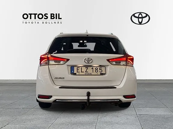 Toyota Auris 2018 photo 5