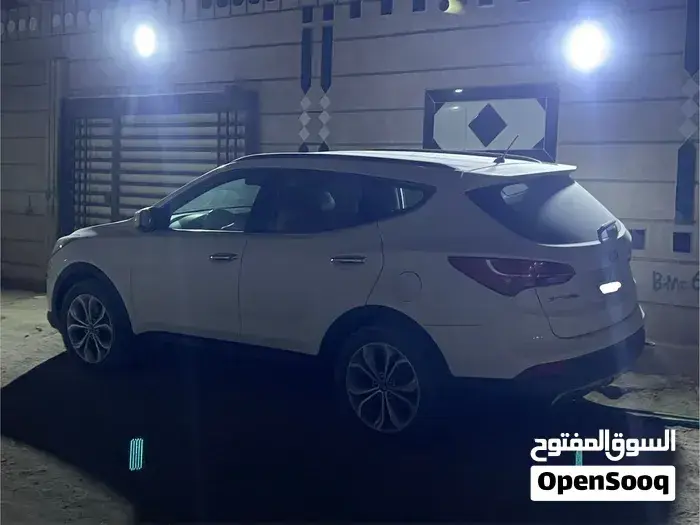 Hyundai Santa Fe 2013 photo 3