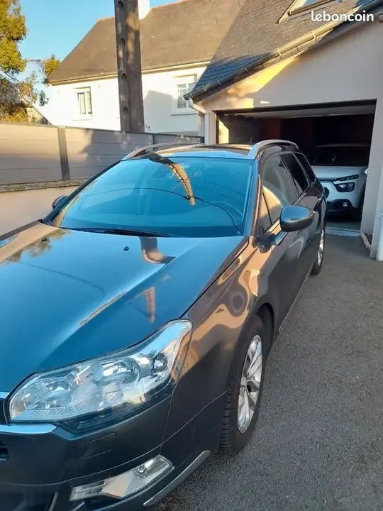 Citroen C5 2014 photo 2