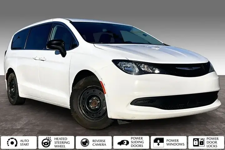 Chrysler Grand Caravan 2024 photo 2