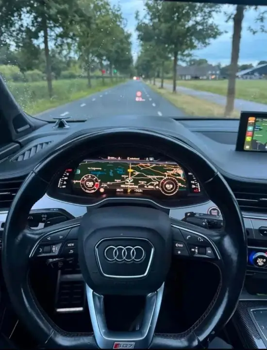 Audi Sq7