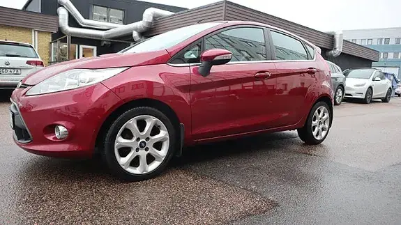 Ford Fiesta 2010 photo 3