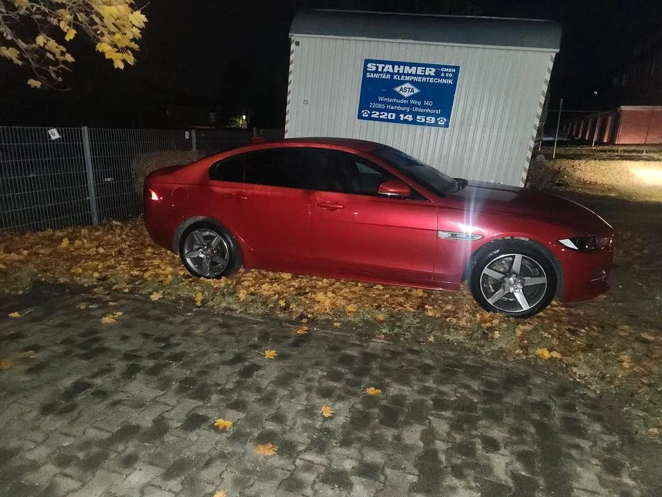 Jaguar Xe R Sport
