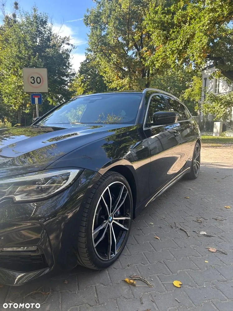 BMW Seria 3 2019 photo 5